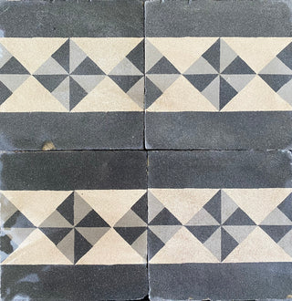 Black Pyramid Antique