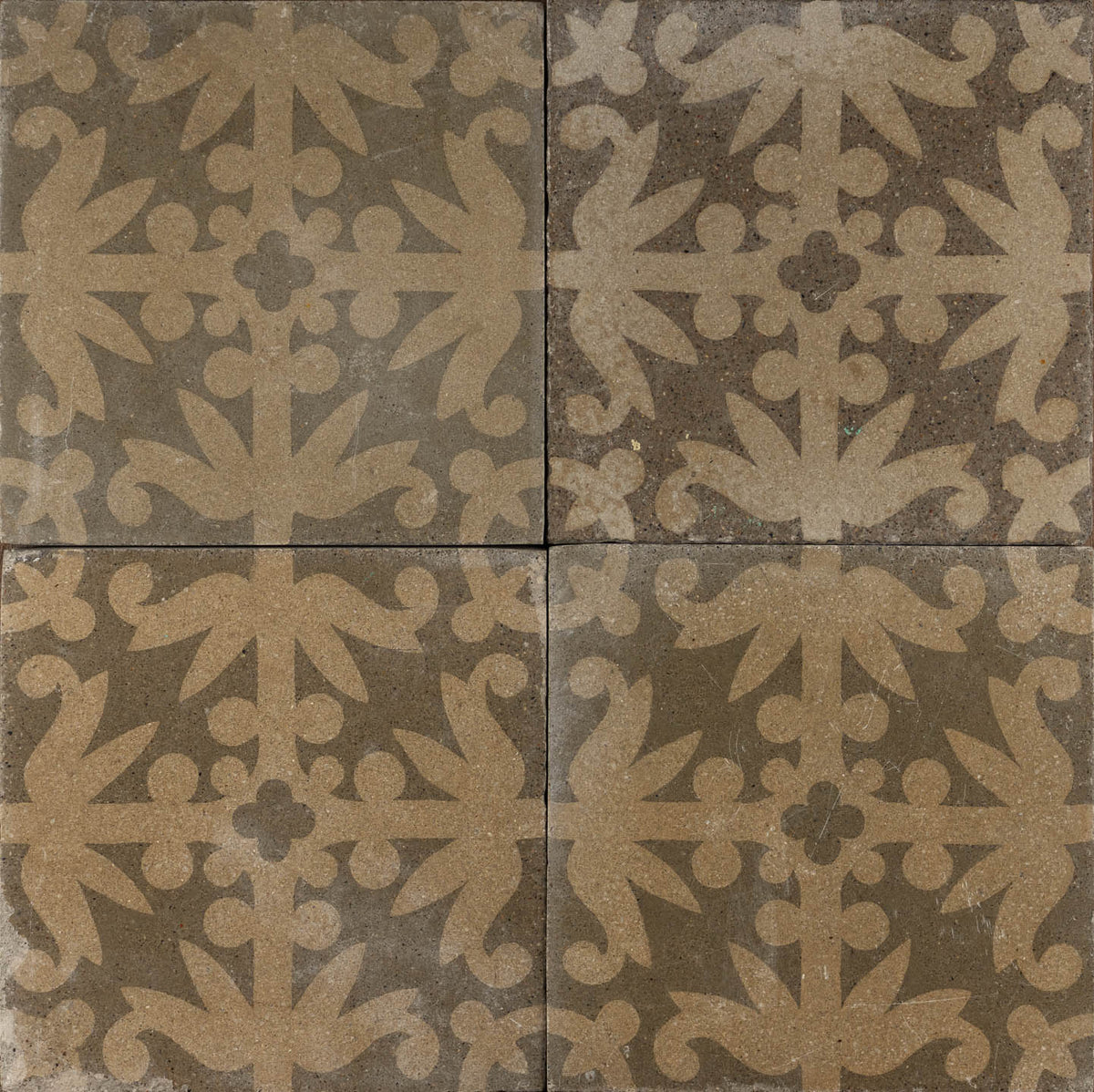 Sagrada Familia Antique - Jatana Interiors