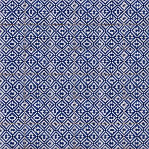 Outdoor Tiles - Navy Lily Glazed Large