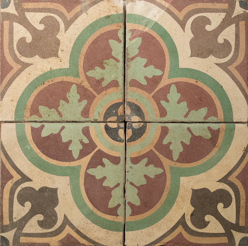 Outdoor Tiles - Mint Clover Antique