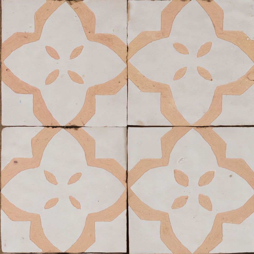 Outdoor Tiles - Glazed Lace