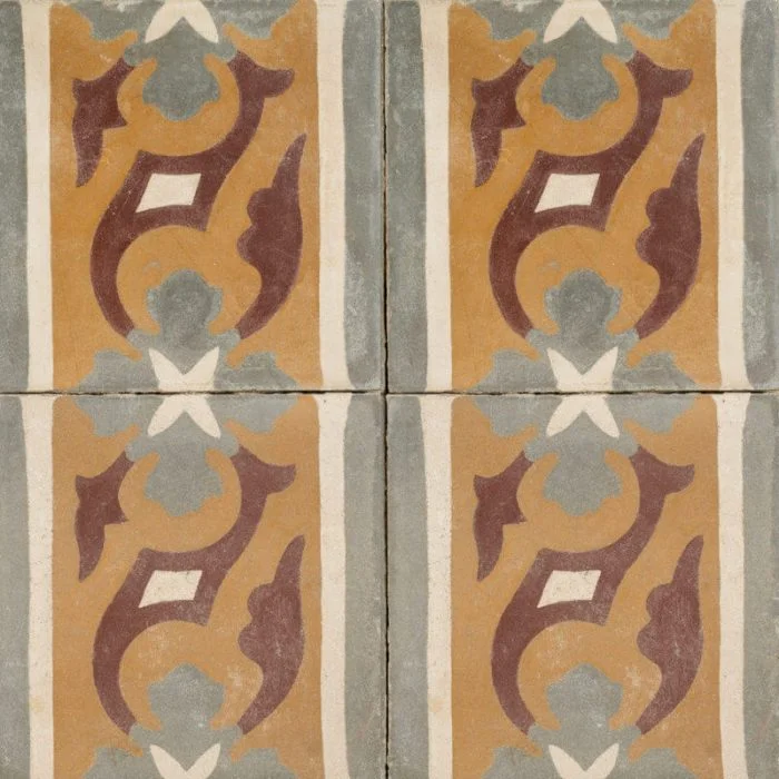Outdoor Tiles - Venetian Border Antique